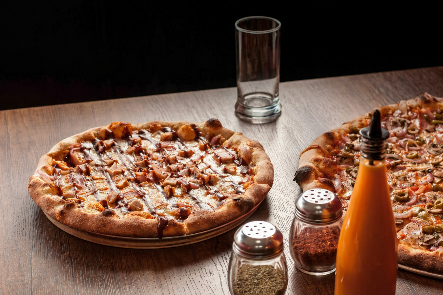 Cozy Tabletop Pizza Feast_1792508308.png